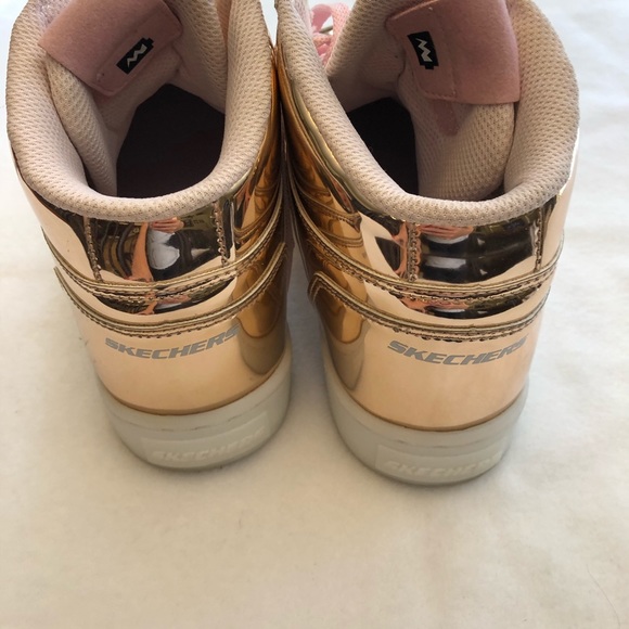 Sketchers Rose Gold Energy Lights. Size 4.5. - Picture 3 of 8